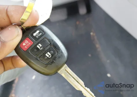 2013 Toyota Camry Le z USA, uszkodzony, nr VIN 4T1BF1FK2DU291908